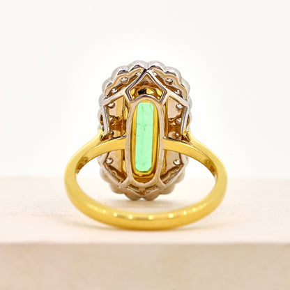 18ct Emerald and Diamond ring