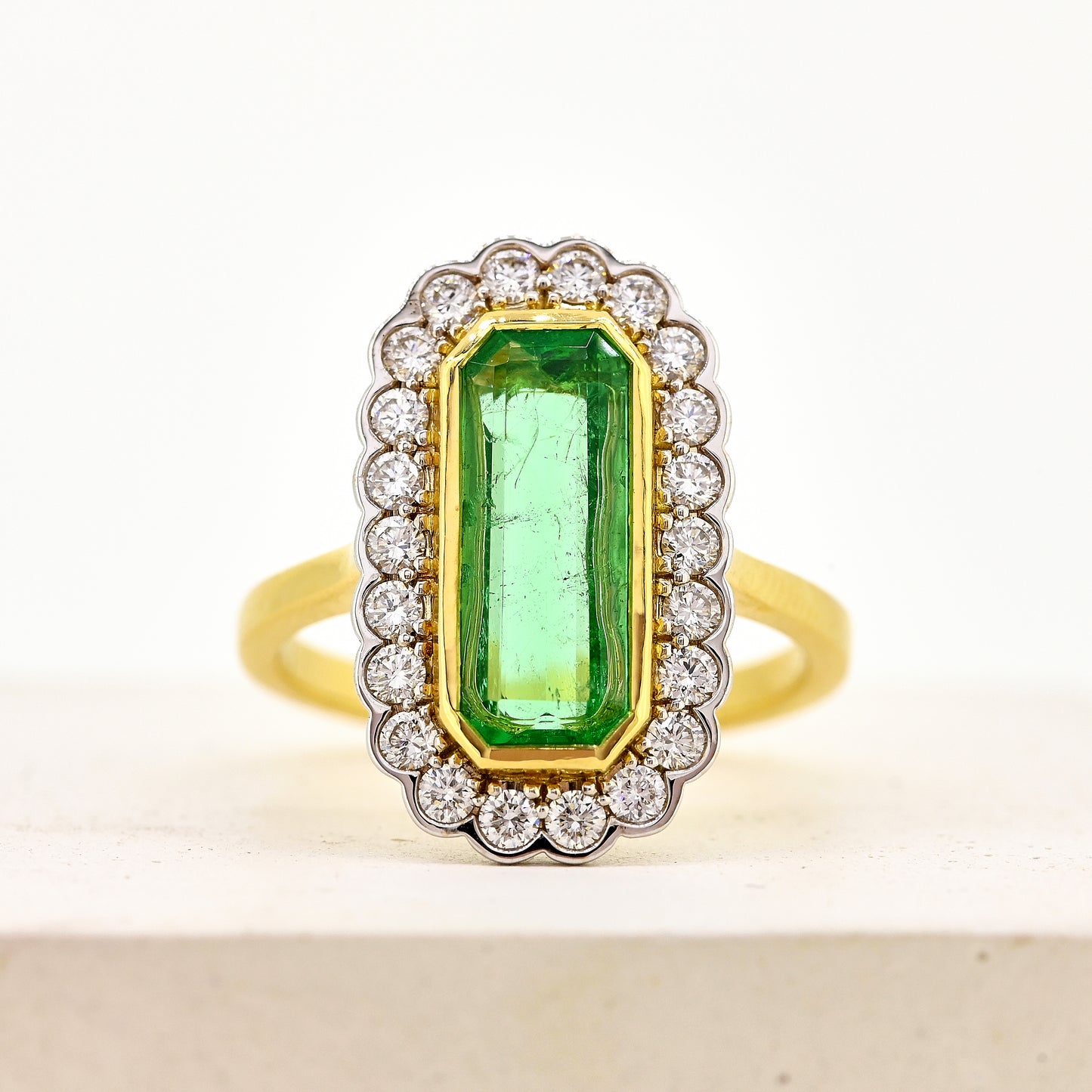 18ct Emerald and Diamond ring