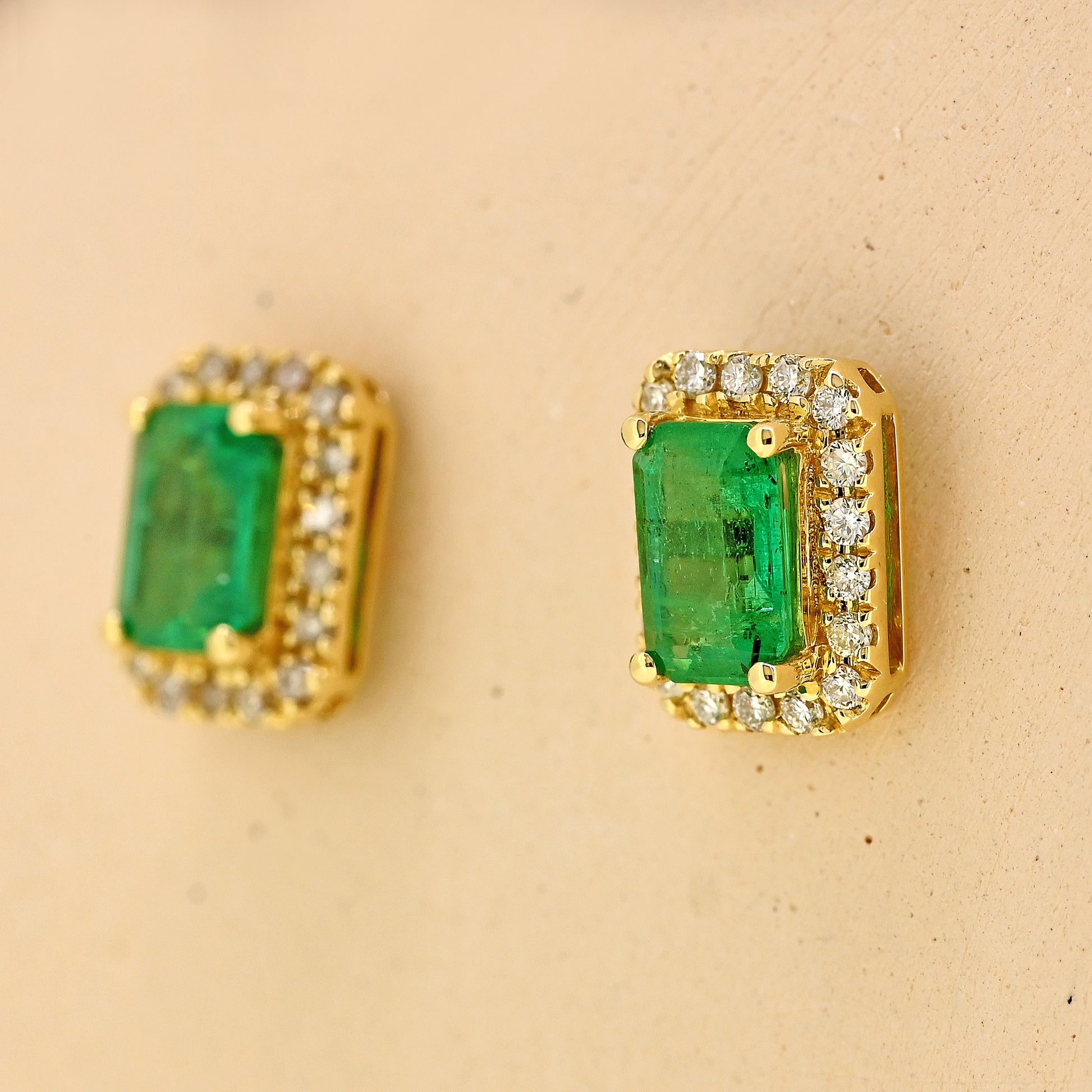 yellow gold earrings, emerald cut emerlads, emerald earrings, rectangle earrings, emerald and diamond earrings, rectangle emerald earrings, gold earrings, gold emerald earrings, gold and emerald earrings