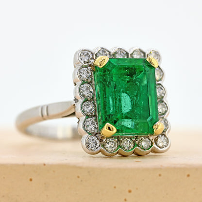 art deco inspired ring, emerald and diamond ring. emerald and diamond art deco ring, vintage rings, vintage ring, vintage emerald ring