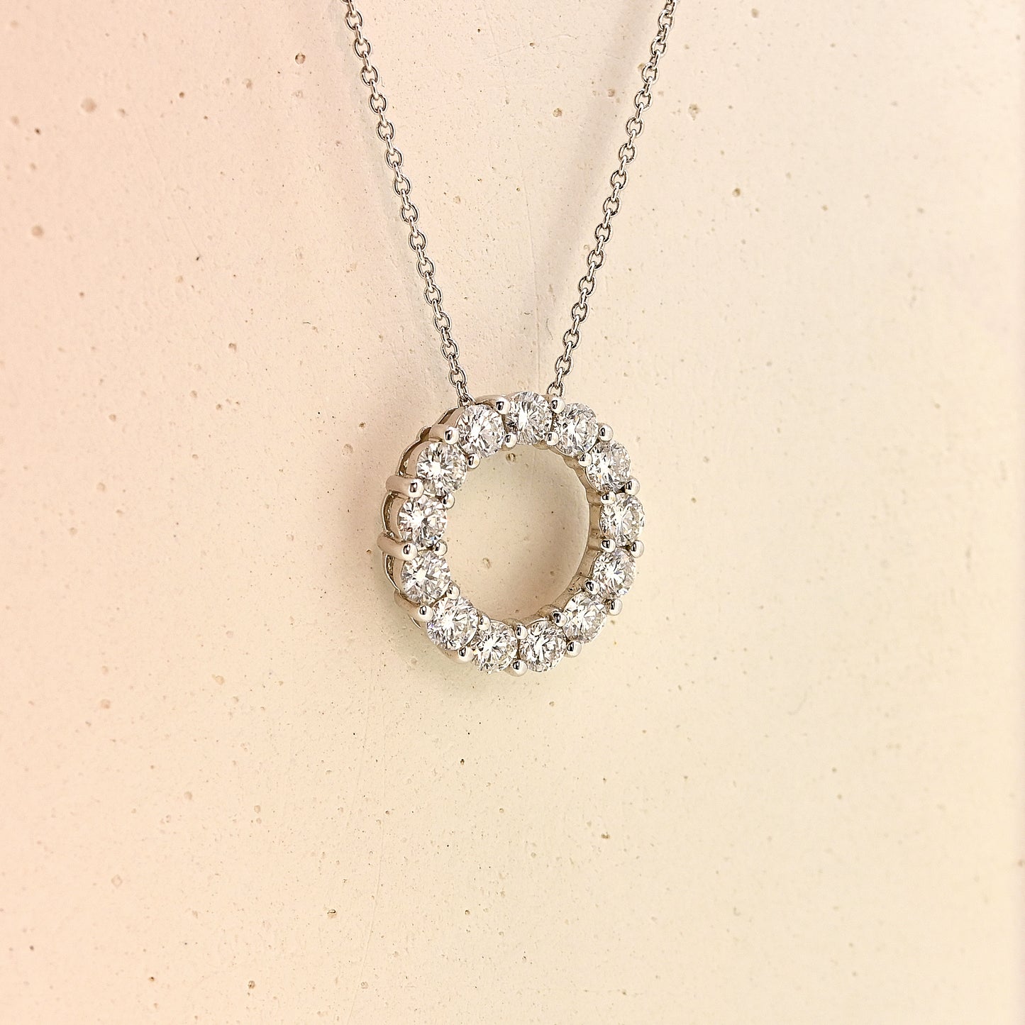 Diamond necklace, diamond circle necklace, white gold and diamond necklace, white gold and diamond circle necklace, 2 carat diamond necklace, 2 carat diamond circle necklace